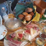 Altes Haeusle Am Waschbach Anno 1625 Und Privat *