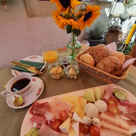 Altes Haeusle Am Waschbach Anno 1625 Und Doppelzimmer *