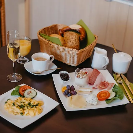 Διαμέρισμα Altes Haeusle Am Waschbach Anno 1625 Und Doppelzimmer *