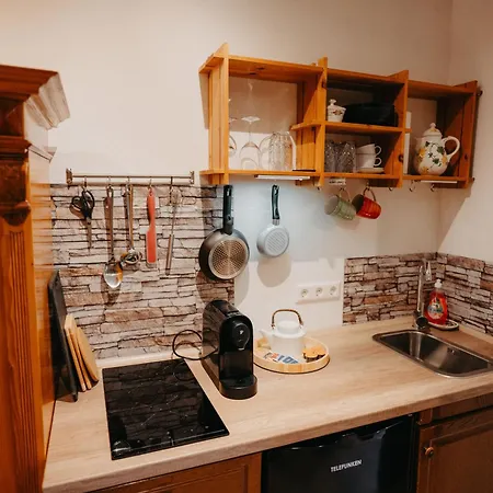 Apartment Altes Haeusle Am Waschbach Anno 1625 Und Doppelzimmer