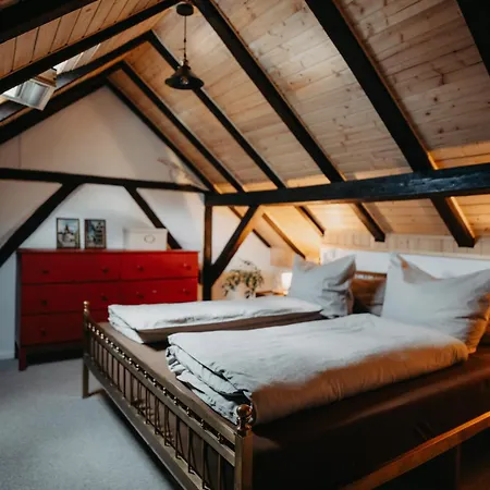 Apartment Altes Haeusle Am Waschbach Anno 1625 Und Doppelzimmer *