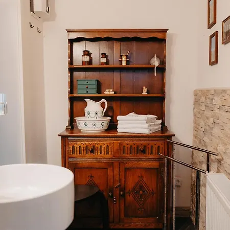 Apartman Altes Haeusle Am Waschbach - Historisches Haeuschen Mit Privat & Sauna *