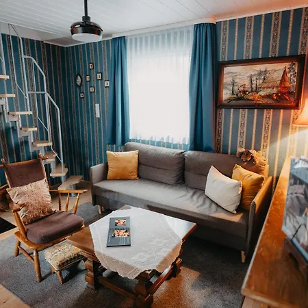 Appartement Altes Haeusle Am Waschbach Anno 1625 Und Doppelzimmer *