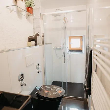 Altes Haeusle Am Waschbach - Historisches Haeuschen Mit Privat & Sauna Apartman Edenkoben