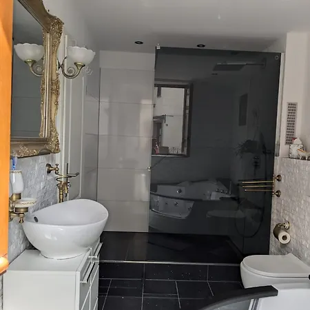 Apartman Altes Haeusle Am Waschbach - Historisches Haeuschen Mit Privat & Sauna