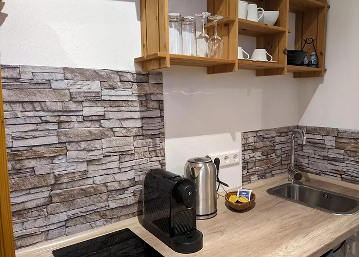 Altes Haeusle Am Waschbach Anno 1625 Und Privat 埃登科本