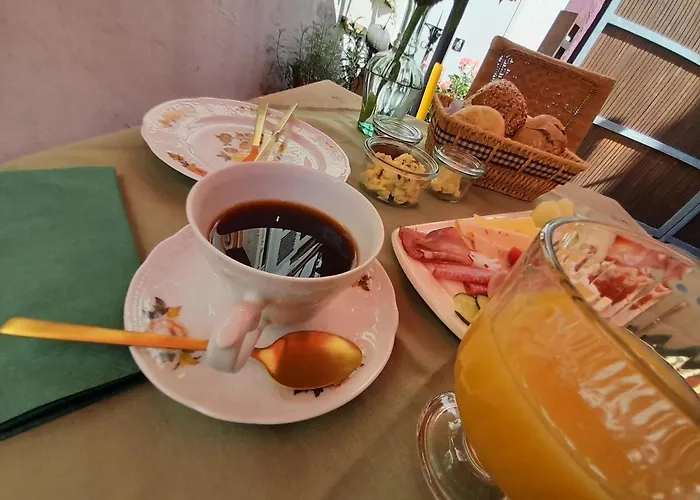 Altes Haeusle Am Waschbach Anno 1625 Und Privat *