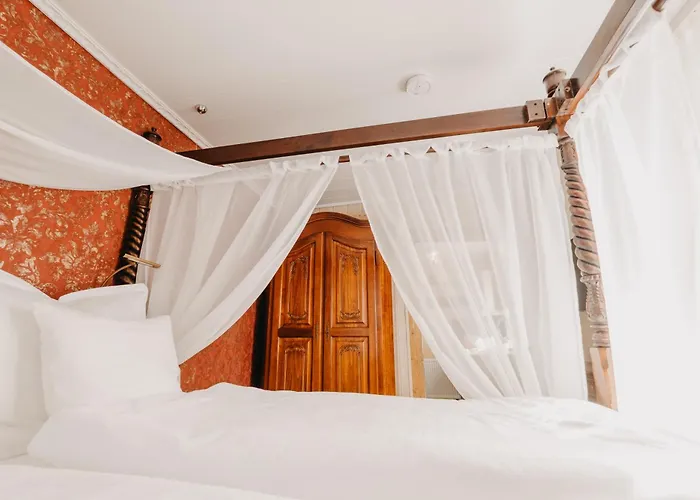 Altes Haeusle Am Waschbach Anno 1625 Und Doppelzimmer