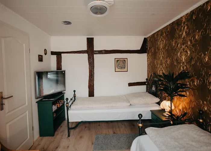 Altes Haeusle Am Waschbach Anno 1625 Und Doppelzimmer *