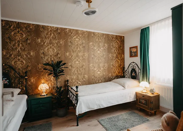 Altes Haeusle Am Waschbach Anno 1625 Und Doppelzimmer